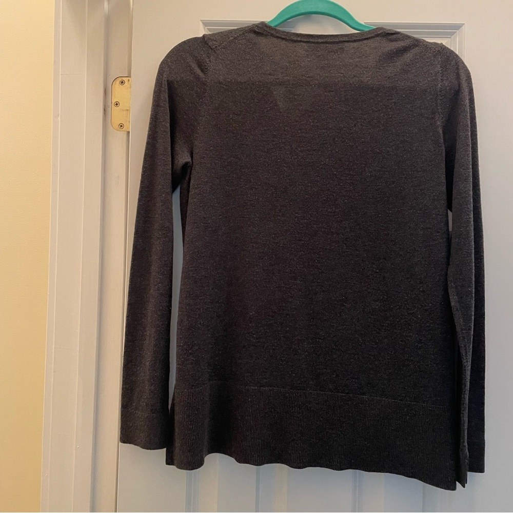 Loft Set of 2 V-Neck Sweaters in Charcoal and Teal, XS - Picture 7 of 8